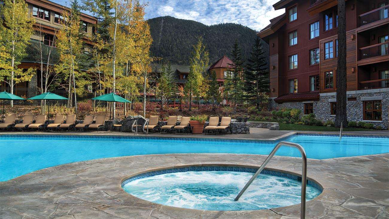 Outdoor Pool & Spas